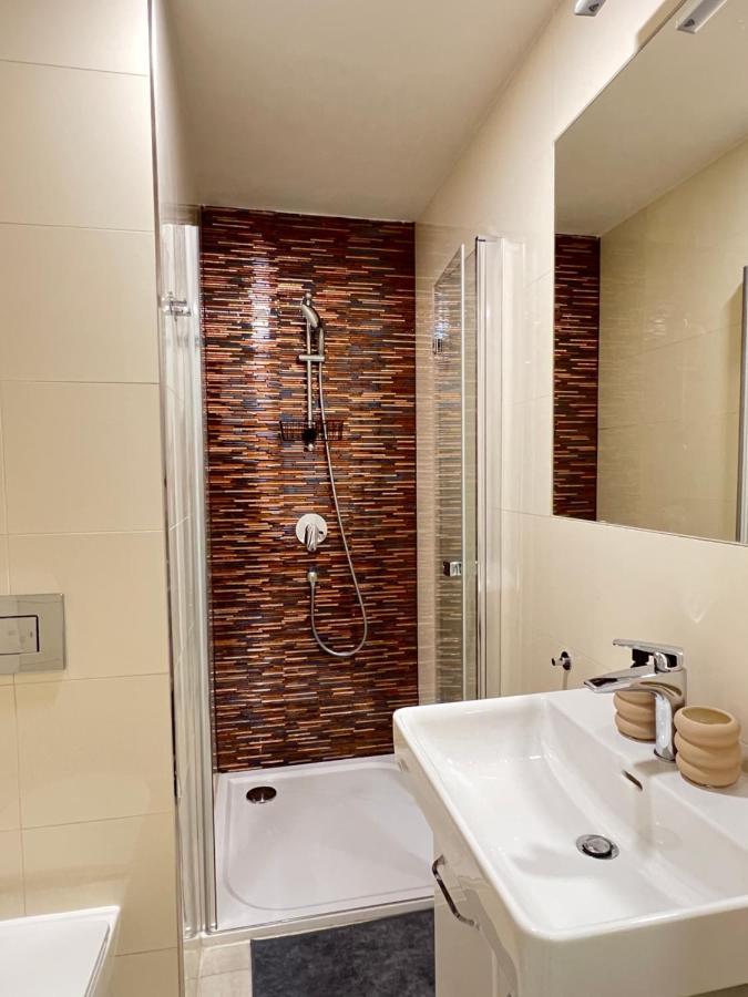 Apartment New Chain Florenc Prag